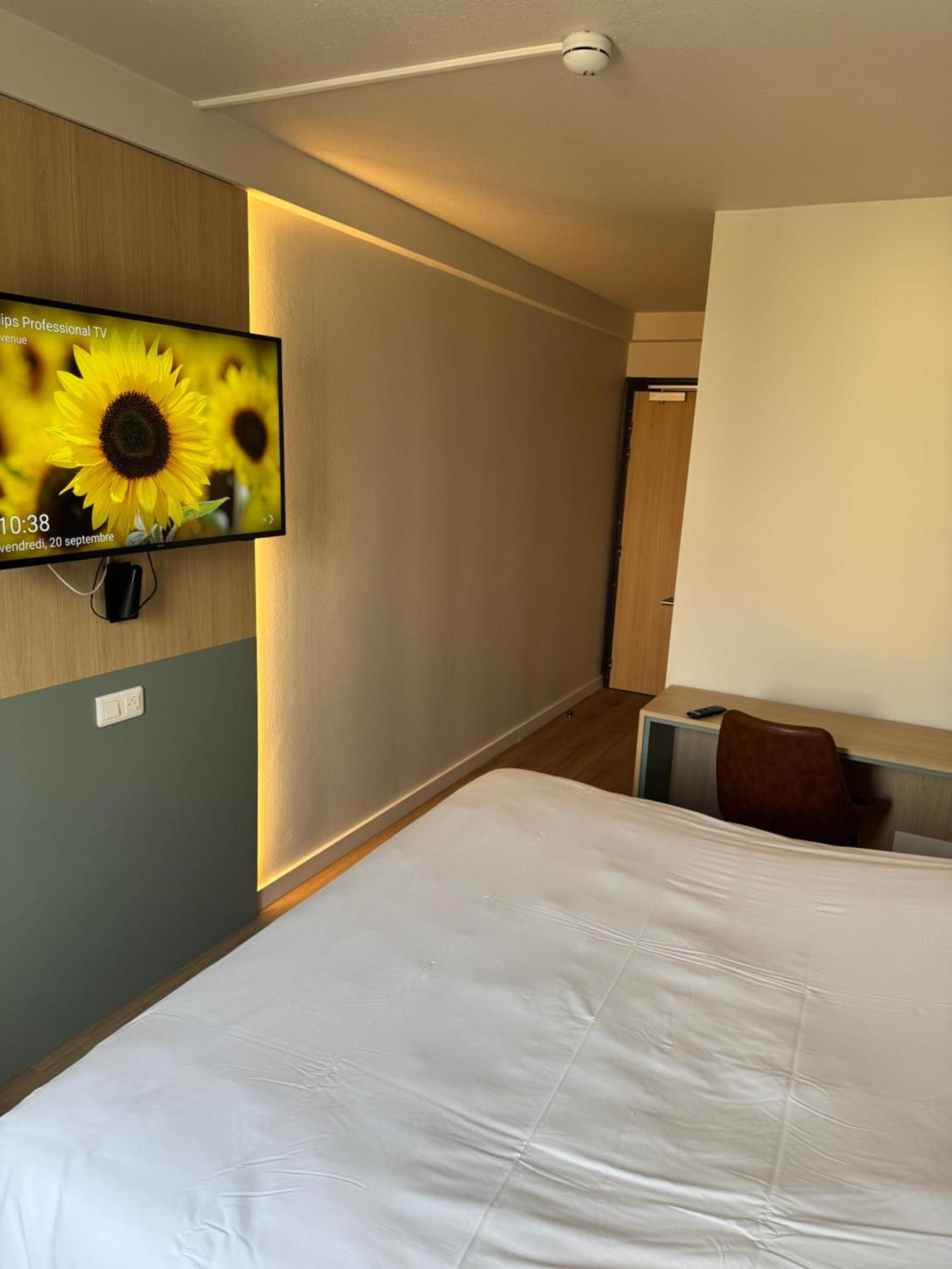 Karaez Hotel - Brithotel Carhaix Esterno foto